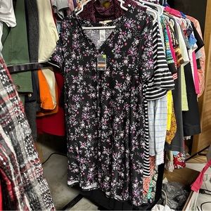 West Loop Dress Black with White & Pink Flowers NWT Size Medium